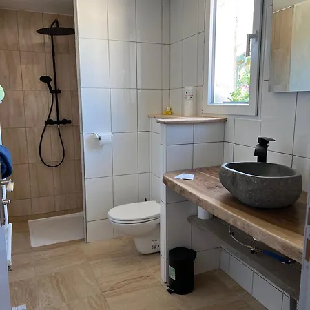 Au Point Du Jour Ch1 ゲストハウス